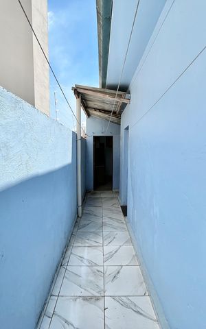 Casa à venda com 499m², 5 quartos e 8 vagas Casa à venda com 499m², 5 quartos e 8 vagasLavanderia/Edícula