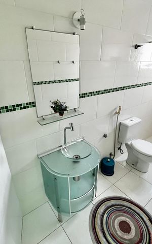 Casa à venda com 499m², 5 quartos e 8 vagas Casa à venda com 499m², 5 quartos e 8 vagasEdicula