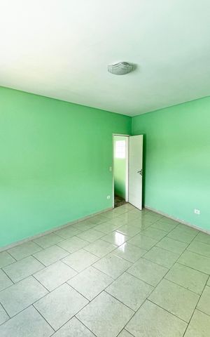 Casa à venda com 499m², 5 quartos e 8 vagas Casa à venda com 499m², 5 quartos e 8 vagasEdicula