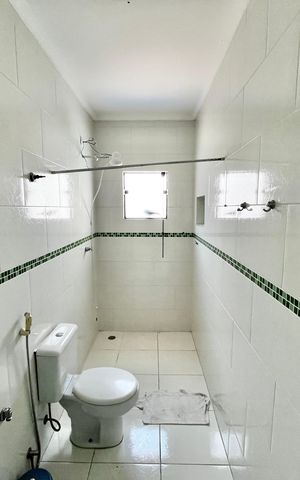 Casa à venda com 499m², 5 quartos e 8 vagas Casa à venda com 499m², 5 quartos e 8 vagasEdicula