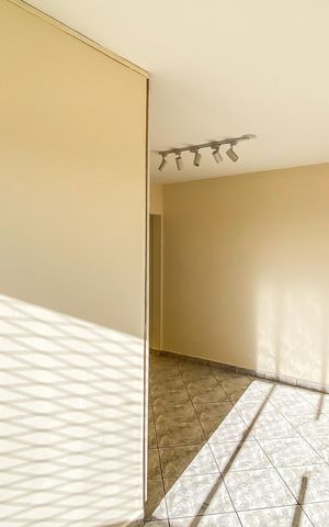 Apartamento à venda com 67m², 2 quartos e 1 vaga Apartamento à venda com 67m², 2 quartos e 1 vagaSala
