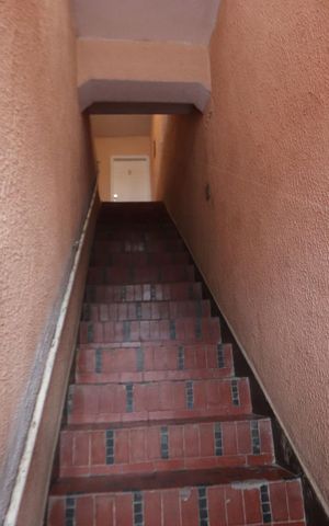 Apartamento para alugar com 70m², 2 quartos e sem vagaAcesso em escada