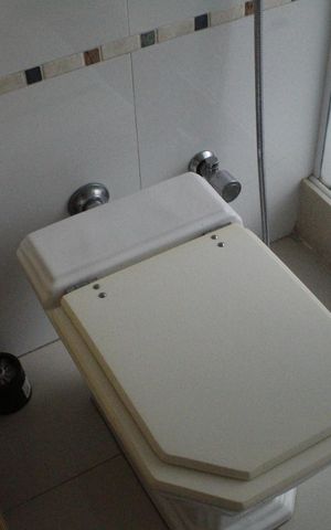 Casa de condomínio para alugar com 800m², 5 quartos e 5 vagasBanheiro da Suíte 3