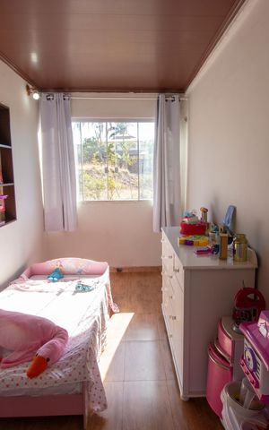 Casa à venda com 180m², 4 quartos e 4 vagasQuarto 3