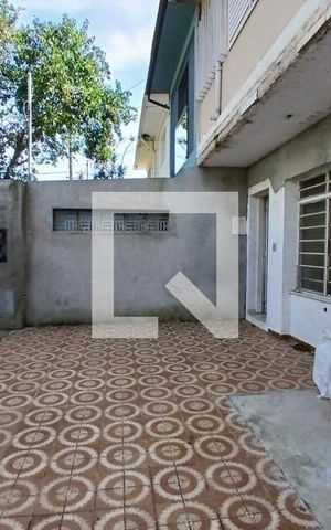 Casa à venda com 180m², 3 quartos e 2 vagas
