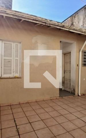 Casa à venda com 180m², 3 quartos e 2 vagas