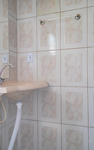 Casa à venda com 110m², 3 quartos e 2 vagasBanheiro