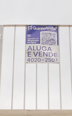 Casa à venda com 110m², 3 quartos e 2 vagasPlaca