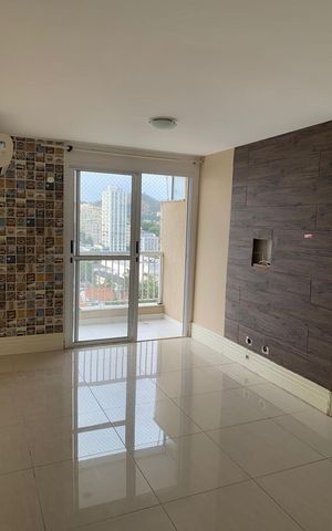 Apartamento à venda com 84m², 3 quartos e 1 vaga Apartamento à venda com 84m², 3 quartos e 1 vagaSala