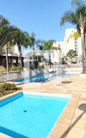 Apartamento à venda com 65m², 2 quartos e 1 vaga Apartamento à venda com 65m², 2 quartos e 1 vagaÁrea comum - Piscina