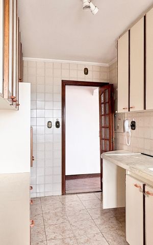 Apartamento para alugar com 84m², 3 quartos e 1 vaga Apartamento para alugar com 84m², 3 quartos e 1 vagaCozinha