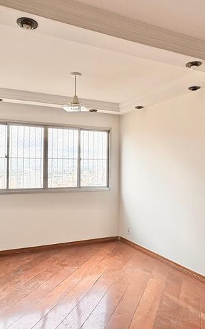 Apartamento para alugar com 84m², 3 quartos e 1 vaga Apartamento para alugar com 84m², 3 quartos e 1 vagaSala