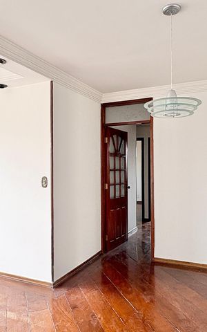 Apartamento para alugar com 84m², 3 quartos e 1 vaga Apartamento para alugar com 84m², 3 quartos e 1 vagaSala