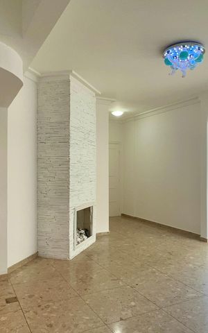 Apartamento à venda com 115m², 3 quartos e 3 vagas Apartamento à venda com 115m², 3 quartos e 3 vagasSala