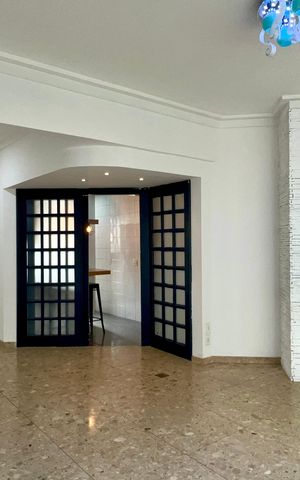 Apartamento à venda com 115m², 3 quartos e 3 vagas Apartamento à venda com 115m², 3 quartos e 3 vagasSala