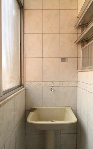 Apartamento à venda com 45m², 2 quartos e 1 vagaÁrea de serviço