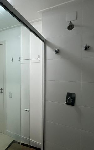 Apartamento para alugar com 45m², 1 quarto e 1 vaga Apartamento para alugar com 45m², 1 quarto e 1 vagaBanheiro social
