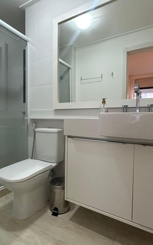 Apartamento para alugar com 45m², 1 quarto e 1 vaga Apartamento para alugar com 45m², 1 quarto e 1 vagaBanheiro social