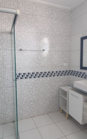 Casa para alugar com 320m², 3 quartos e 2 vagasBanheiro da suíte
