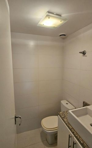 Apartamento à venda com 87m², 3 quartos e 1 vaga Apartamento à venda com 87m², 3 quartos e 1 vagaBanheiro