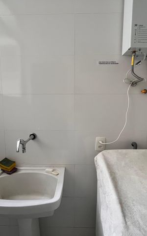 Apartamento para alugar com 121m², 3 quartos e 2 vagas Apartamento para alugar com 121m², 3 quartos e 2 vagasÁrea de serviço