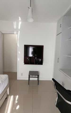 Apartamento para alugar com 121m², 3 quartos e 2 vagas Apartamento para alugar com 121m², 3 quartos e 2 vagasQuarto