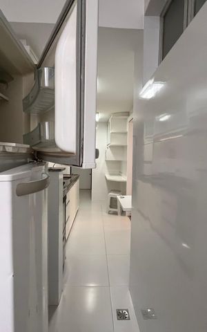Apartamento para alugar com 121m², 3 quartos e 2 vagas Apartamento para alugar com 121m², 3 quartos e 2 vagasÁrea de serviço