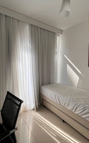 Apartamento para alugar com 121m², 3 quartos e 2 vagas Apartamento para alugar com 121m², 3 quartos e 2 vagasQuarto