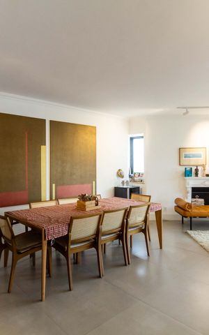 Apartamento à venda com 176m², 4 quartos e 2 vagas Apartamento à venda com 176m², 4 quartos e 2 vagasSala
