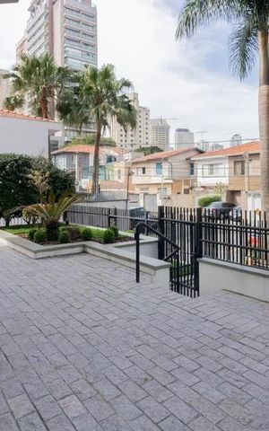 Apartamento à venda com 176m², 4 quartos e 2 vagas Apartamento à venda com 176m², 4 quartos e 2 vagasÁrea comum