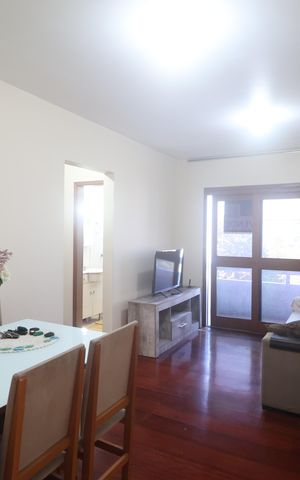 Apartamento para alugar com 90m², 2 quartos e 2 vagasSala