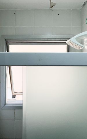 Apartamento à venda com 76m², 3 quartos e 1 vaga Apartamento à venda com 76m², 3 quartos e 1 vagaBanheiro da Suíte