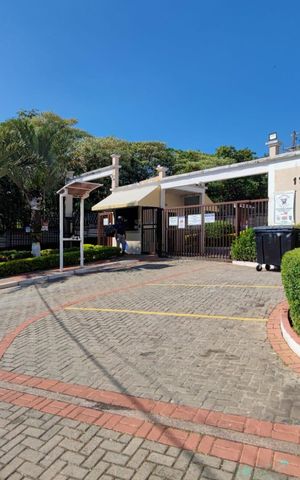 Apartamento para alugar com 50m², 2 quartos e 1 vaga Apartamento para alugar com 50m², 2 quartos e 1 vagaFachada do Condomínio