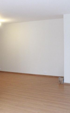 Apartamento para alugar com 107m², 3 quartos e 1 vagaSala