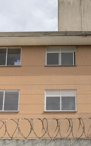 Apartamento à venda com 68m², 3 quartos e 1 vaga Apartamento à venda com 68m², 3 quartos e 1 vagaPlaca
