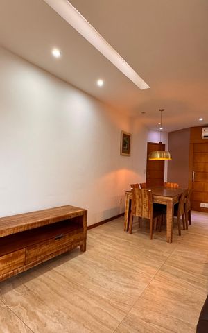 Apartamento à venda com 125m², 4 quartos e 2 vagas Apartamento à venda com 125m², 4 quartos e 2 vagasSala