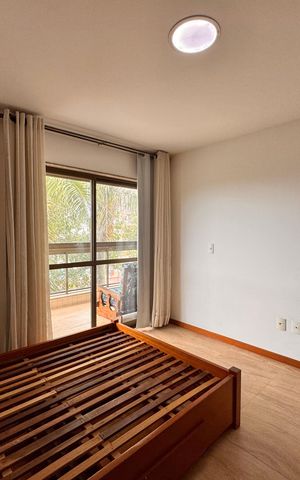 Apartamento à venda com 125m², 4 quartos e 2 vagas Apartamento à venda com 125m², 4 quartos e 2 vagasSuíte