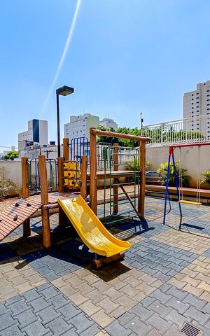 Apartamento para alugar com 70m², 2 quartos e 1 vagaÁrea comum - Playground