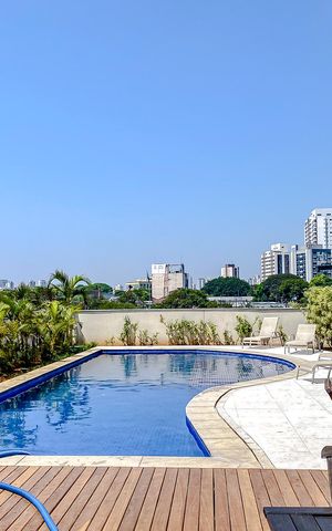 Apartamento para alugar com 70m², 2 quartos e 1 vagaÁrea comum - Piscina