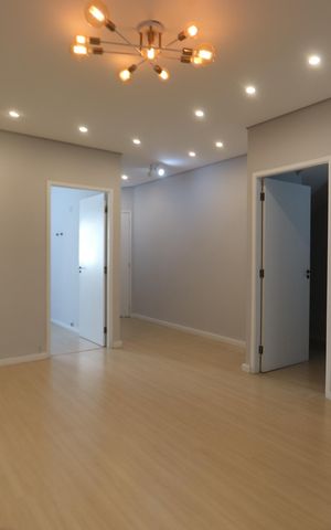 Apartamento para alugar com 75m², 2 quartos e 1 vagaSala