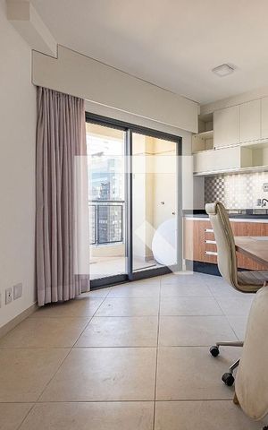 Studio à venda com 31m², 1 quarto e 1 vaga Studio à venda com 31m², 1 quarto e 1 vagaSala/Cozinha