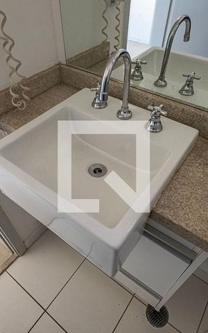 Studio à venda com 31m², 1 quarto e 1 vaga Studio à venda com 31m², 1 quarto e 1 vagaBanheiro Socia