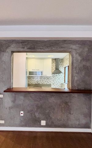 Apartamento para alugar com 100m², 3 quartos e 2 vagas Apartamento para alugar com 100m², 3 quartos e 2 vagasCozinha