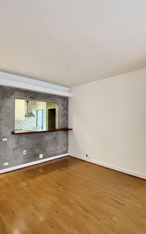 Apartamento para alugar com 100m², 3 quartos e 2 vagas Apartamento para alugar com 100m², 3 quartos e 2 vagasSala