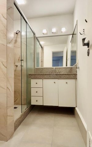 Apartamento para alugar com 100m², 3 quartos e 2 vagas Apartamento para alugar com 100m², 3 quartos e 2 vagasBanheiro