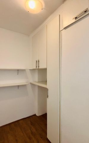 Apartamento para alugar com 100m², 3 quartos e 2 vagas Apartamento para alugar com 100m², 3 quartos e 2 vagasÁrea de serviço