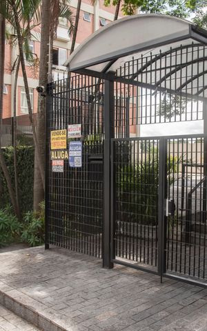 Studio à venda com 37m², 1 quarto e 1 vagaFrente