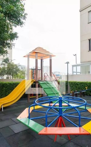 Apartamento para alugar com 49m², 2 quartos e 1 vaga Apartamento para alugar com 49m², 2 quartos e 1 vagaPlayground