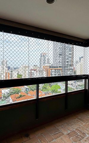 Apartamento para alugar com 86m², 2 quartos e 2 vagasVaranda