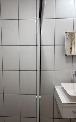Studio para alugar com 45m², 1 quarto e 1 vaga Studio para alugar com 45m², 1 quarto e 1 vagaBanheiro